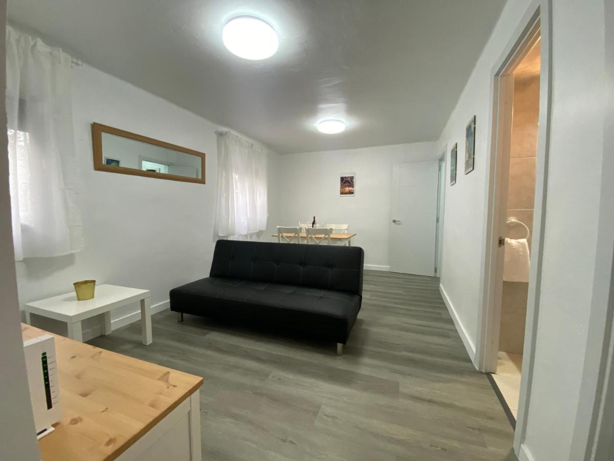 セビリアPiso Junto Al Hospital Macarenaアパートメント エクステリア 写真